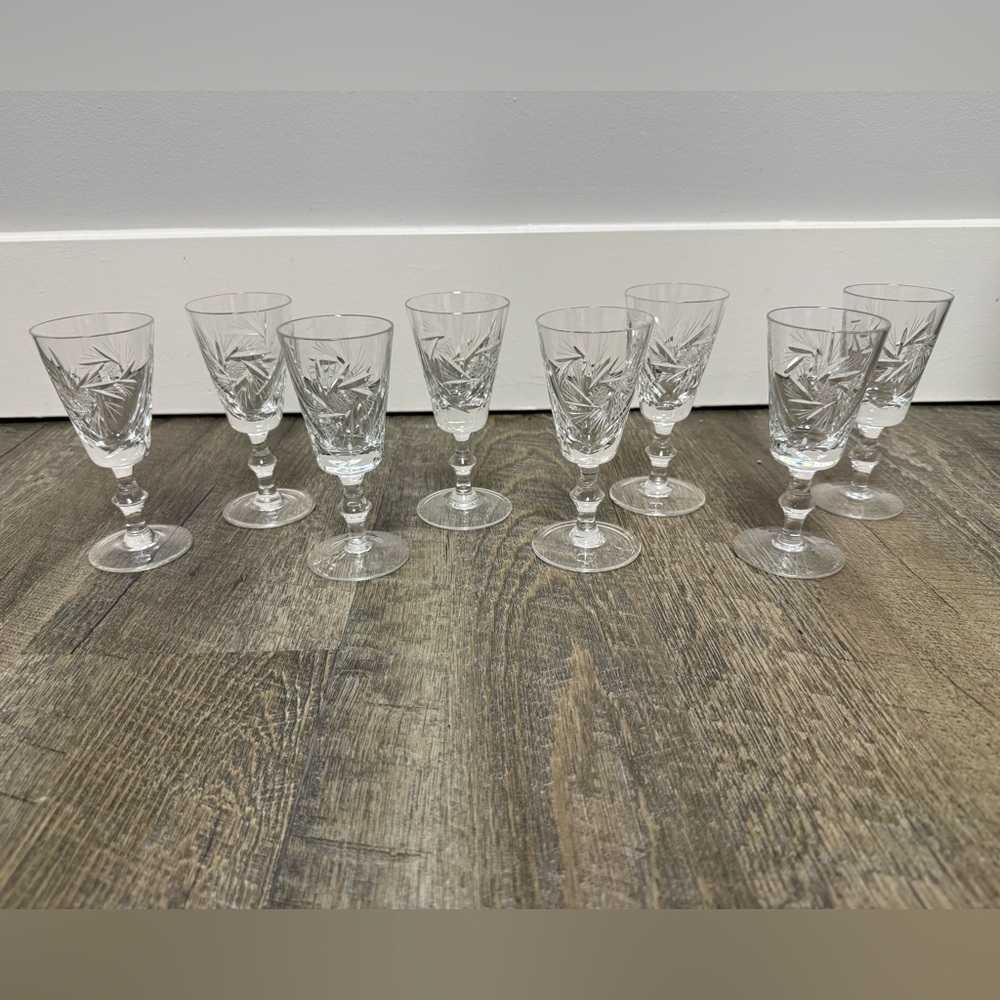 Mid Century Pinwheel Crystal Sherry Glasses - Set of 8